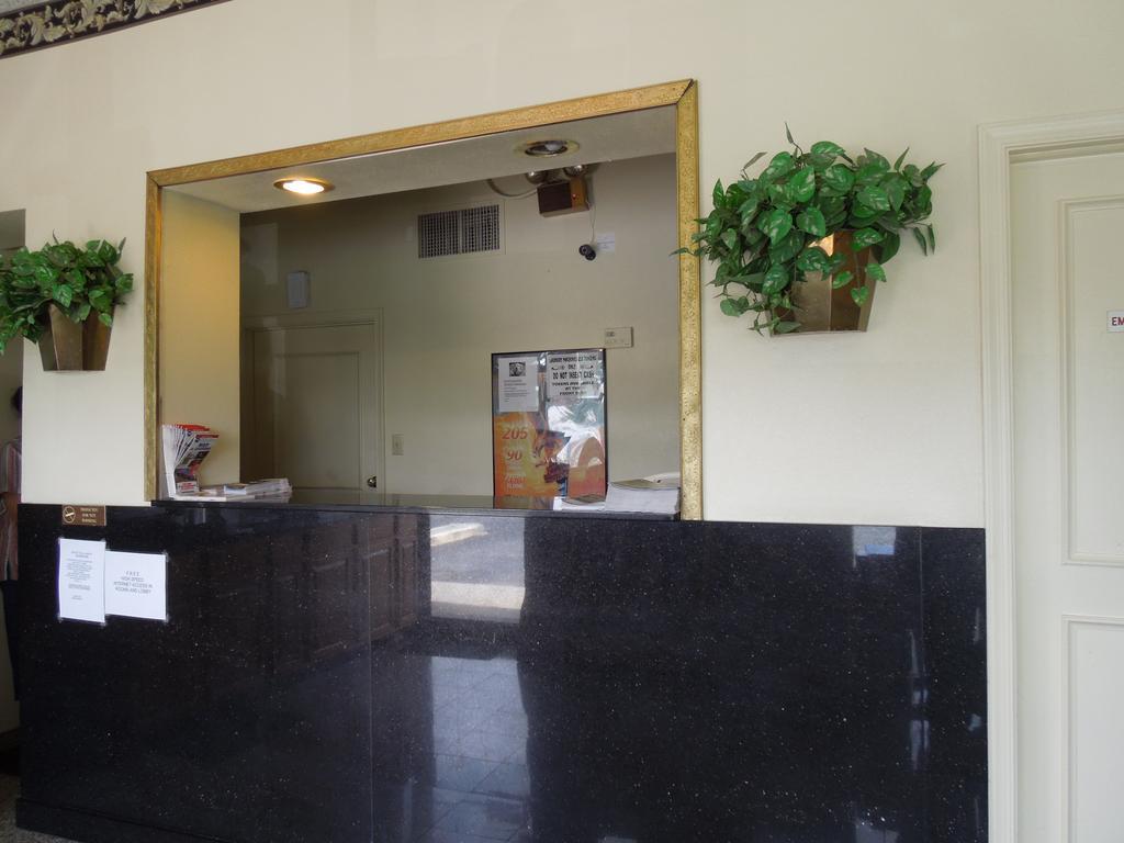 Super Inn Williamsburg Norge ภายนอก รูปภาพ